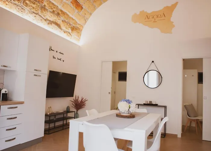 Agora Home